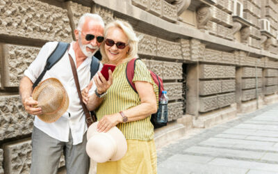 Le Top 5 des sites et applications pour les voyageurs seniors